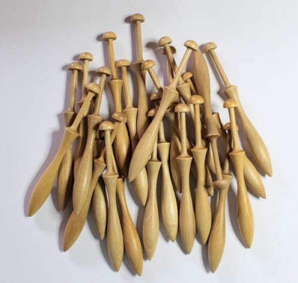 24 dänische Klöppel, 11 cm